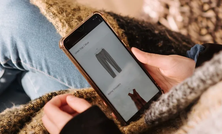 Nowa funkcja: Przejście z aplikacji do produktu w sklepie online